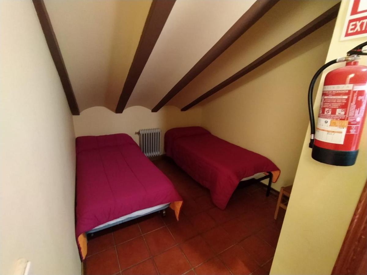 Albergue De Nuestra Senora Carrasquedo Granon ภายนอก รูปภาพ