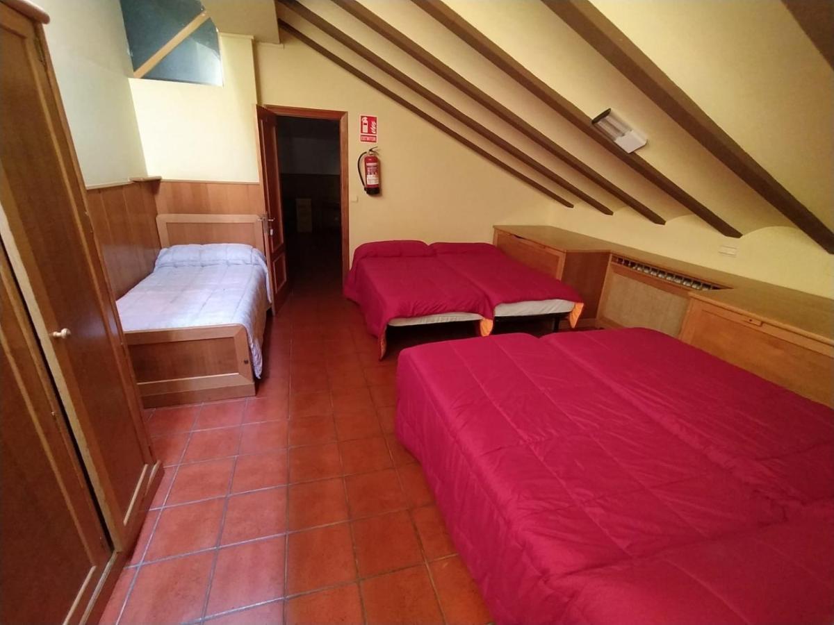 Albergue De Nuestra Senora Carrasquedo Granon ภายนอก รูปภาพ